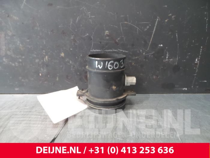 Begagnade Luftmengenmesser Ford Transit Connect 1.8 Tddi Pris € 30,25 Inklusive moms erbjuds av van Deijne Onderdelen Uden B.V.