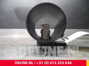 Used Airflow meter Mercedes A (W169) 2.0 A-200 CDI 16V 5-Drs. Price on request offered by van Deijne Onderdelen Uden B.V.