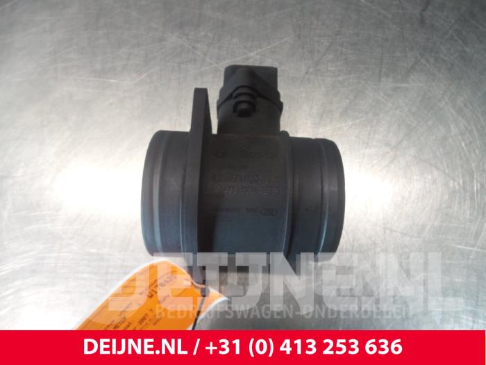 Usagé Débitmètre Volkswagen Caddy III (2KA,2KH,2CA,2CH) 2.0 SDI Prix € 19,36 Prix TTC proposé par van Deijne Onderdelen Uden B.V.