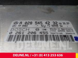Engine management computer from a Mercedes-Benz C (W202) 1.8 C-180 16V 2000