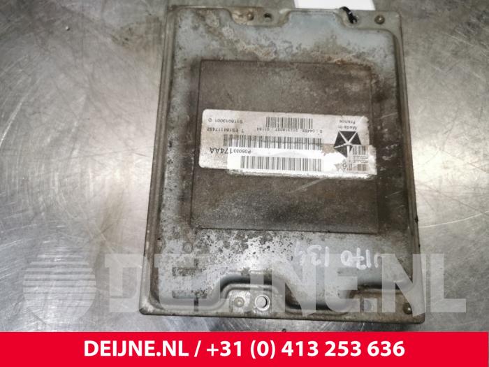 Used Engine management computer Chrysler Neon II 1.6 16V SE,LE Price € 125,00 Margin scheme offered by van Deijne Onderdelen Uden B.V.