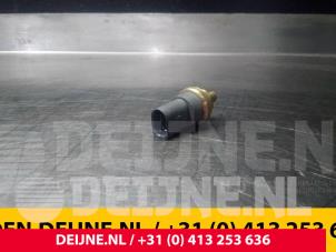 Engine temperature sensor from a Volkswagen Polo V (6R) 1.2 TDI 12V BlueMotion 2011