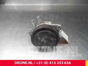 Vattenpump från en Toyota HiAce II 2.5 D4-D 117 Kat. 2008