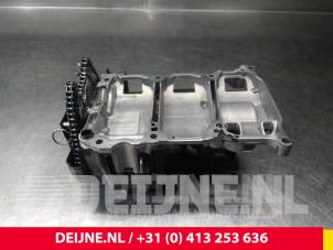 Usados Bomba de aceite Seat Ibiza ST (6J8) 1.2 TDI Ecomotive Precio € 125,00 Norma de margen ofrecido por van Deijne Onderdelen Uden B.V.