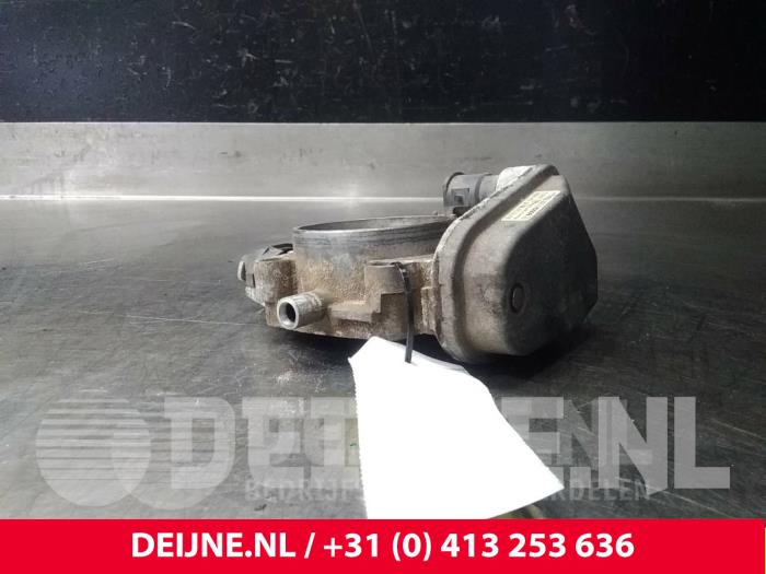 Gebrauchte Drosselklappengehäuse Mercedes S (W220) 3.2 S-320 18V Preis € 19,00 Margenregelung angeboten von van Deijne Onderdelen Uden B.V.