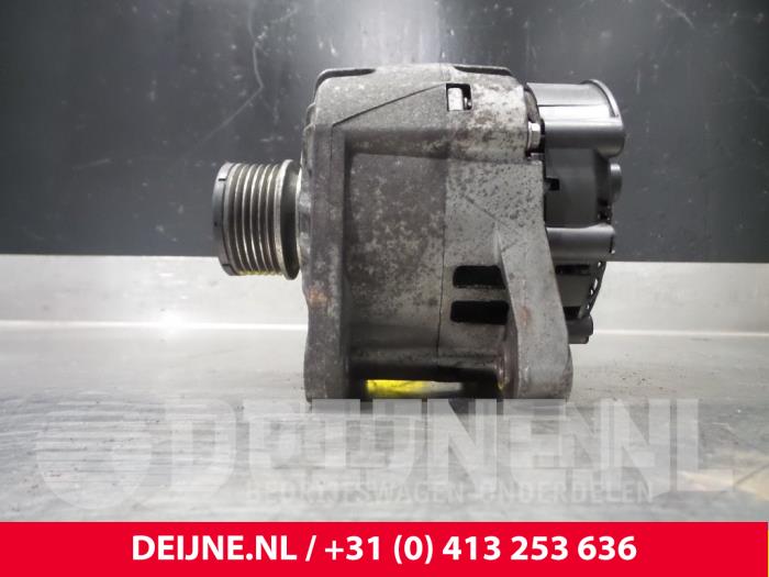 Dynamo from a Renault Kangoo Express (FC) 1.5 dCi 68 2006