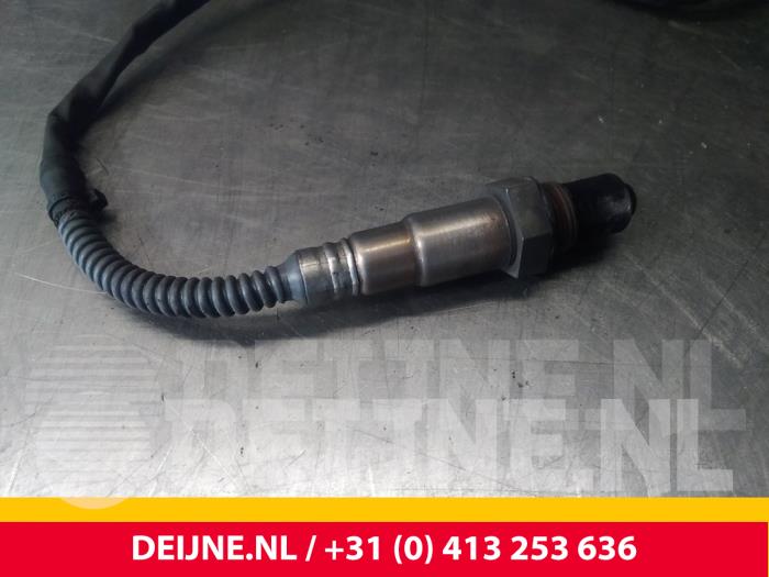 Lambda probe from a Volkswagen Caddy III (2KA,2KH,2CA,2CH) 1.9 TDI 2008