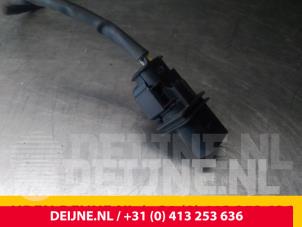 Lambda probe from a Volkswagen Caddy III (2KA,2KH,2CA,2CH) 1.9 TDI 2008
