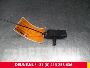 Usagé Capteur filtre à particules Opel Combo (Corsa C) 1.3 CDTI 16V Prix € 24,20 Prix TTC proposé par van Deijne Onderdelen Uden B.V.
