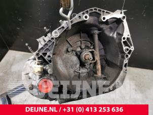 Usagé Boîte de vitesse Fiat Scudo (220Z) 1.9 D Prix € 453,75 Prix TTC proposé par van Deijne Onderdelen Uden B.V.
