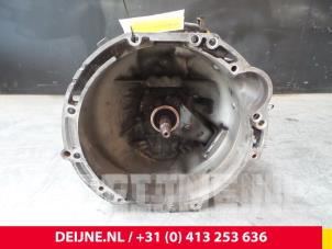 Used Gearbox Hyundai H-300 2.5 CRDi Price € 242,00 Inclusive VAT offered by van Deijne Onderdelen Uden B.V.
