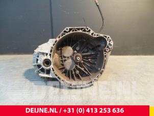 Used Gearbox Nissan Primastar 2.5 dCi 150 16V Price € 605,00 Inclusive VAT offered by van Deijne Onderdelen Uden B.V.