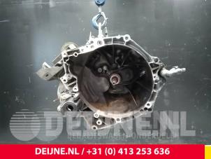 Gebrauchte Getriebe Peugeot Partner (GC/GF/GG/GJ/GK) 1.6 HDI 75 16V Preis € 242,00 Mit Mehrwertsteuer angeboten von van Deijne Onderdelen Uden B.V.