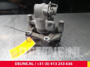 Used Rear brake calliper, left Ford Transit Connect 1.8 TDCi 90 Price on request offered by van Deijne Onderdelen Uden B.V.