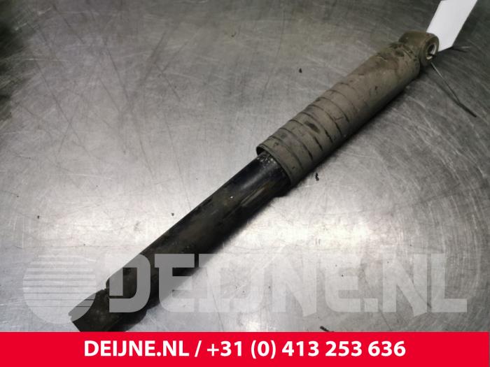 Rear shock absorber, left from a Iveco New Daily III 29L11 2002
