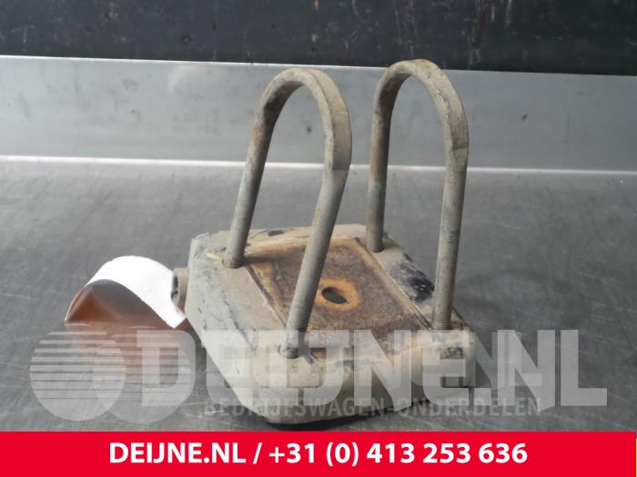 Usagé Divers Hyundai H-300 Travel 2.5 CRDi Prix € 18,15 Prix TTC proposé par van Deijne Onderdelen Uden B.V.