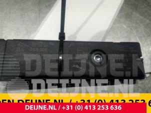 Used Antenna Amplifier Mercedes Vito (447.6) 1.6 109 CDI 16V Price € 18,15 Inclusive VAT offered by van Deijne Onderdelen Uden B.V.