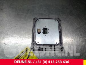 Usagé Module Xenon Audi A4 Avant (B8) 2.0 TDI 16V Prix € 70,00 Règlement à la marge proposé par van Deijne Onderdelen Uden B.V.