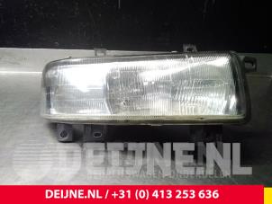 Used Headlight, right Opel Movano Price € 48,40 Inclusive VAT offered by van Deijne Onderdelen Uden B.V.