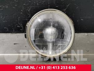 Używane Reflektor prawy Hyundai H-150 2.5 TD Cena € 60,50 Z VAT oferowane przez van Deijne Onderdelen Uden B.V.