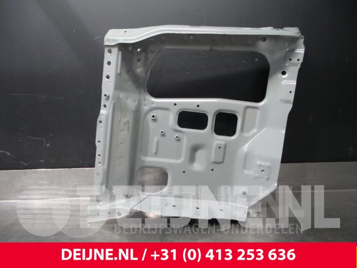 Nowe Panel przedni Hyundai H200 Cena € 90,75 Z VAT oferowane przez van Deijne Onderdelen Uden B.V.