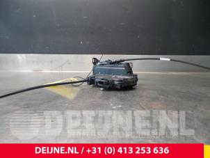 Gebrauchte Türschlossmechanik 2-türig rechts Opel Vivaro B 1.6 CDTI 95 Euro 6 Preis € 42,35 Mit Mehrwertsteuer angeboten von van Deijne Onderdelen Uden B.V.