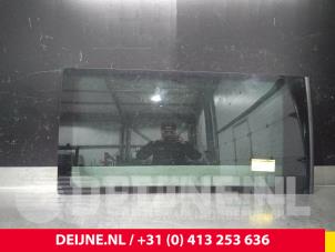 Używane Szyba drzwi zaladunkowych bocznych Mercedes Vito Cena € 121,00 Z VAT oferowane przez van Deijne Onderdelen Uden B.V.