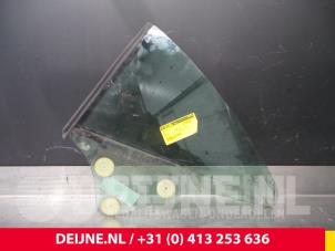 Gebrauchte Fenster 2-türig links hinten Volkswagen Eos (1F7/F8) 2.0 TDI DPF Preis € 100,00 Margenregelung angeboten von van Deijne Onderdelen Uden B.V.