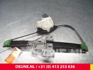 Gebrauchte Fenstermechanik 4-türig links hinten Audi A4 (B8) 2.0 TDI 16V Preis € 25,00 Margenregelung angeboten von van Deijne Onderdelen Uden B.V.