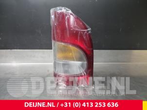 Nowe Tylne swiatlo pozycyjne lewe Hyundai H100 Cena € 42,35 Z VAT oferowane przez van Deijne Onderdelen Uden B.V.