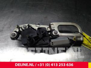 Used Rear wiper motor Volkswagen Transporter T6 2.0 TDI DRF Price € 54,45 Inclusive VAT offered by van Deijne Onderdelen Uden B.V.