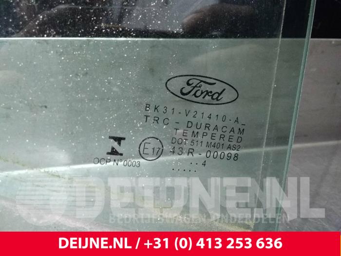 Door window 2-door, right from a Ford Transit 2.2 TDCi 16V Euro 5 RWD 2015