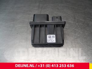 Used Module (miscellaneous) Volkswagen Crafter (SY) 2.0 TDI Price € 42,35 Inclusive VAT offered by van Deijne Onderdelen Uden B.V.