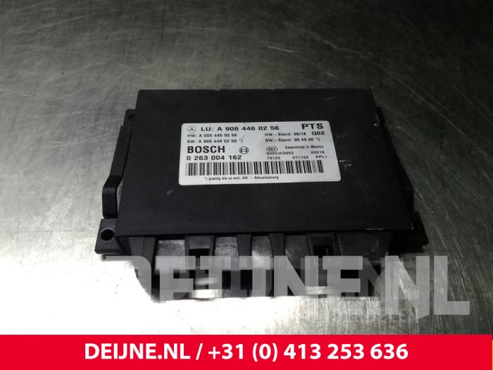 Begagnade PDC-modul Mercedes Sprinter Pris € 72,60 Inklusive moms erbjuds av van Deijne Onderdelen Uden B.V.