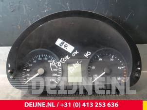 Usados Panel de instrumentación Mercedes Vito Precio € 60,50 IVA incluido ofrecido por van Deijne Onderdelen Uden B.V.