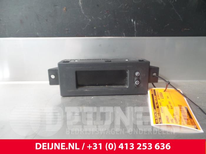 Begagnade Klocka Opel Vivaro Pris € 24,20 Inklusive moms erbjuds av van Deijne Onderdelen Uden B.V.