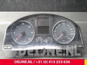 Używane Licznik kilometrów KM Volkswagen Eos (1F7/F8) 2.0 TDI DPF Cena € 100,00 Procedura marży oferowane przez van Deijne Onderdelen Uden B.V.