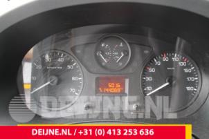 Usagé Compteur kilométrique KM Citroen Berlingo Prix € 36,30 Prix TTC proposé par van Deijne Onderdelen Uden B.V.