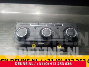 Used Heater control panel Volkswagen Transporter/Caravelle T6 2.0 TDI 150 Price € 121,00 Inclusive VAT offered by van Deijne Onderdelen Uden B.V.