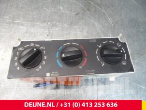 Usados Panel de control de calefacción Peugeot Partner Precio € 12,10 IVA incluido ofrecido por van Deijne Onderdelen Uden B.V.