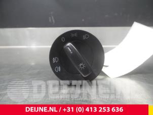 Gebrauchte Licht Schalter Volkswagen Eos (1F7/F8) Preis € 25,00 Margenregelung angeboten von van Deijne Onderdelen Uden B.V.
