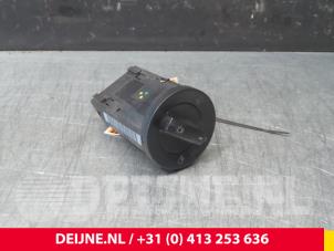 Used Light switch Volkswagen Fox Price € 2,00 Margin scheme offered by van Deijne Onderdelen Uden B.V.