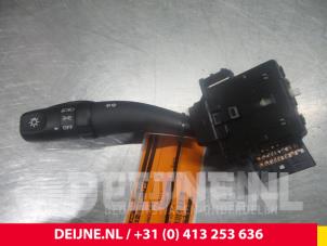Used Light switch Hyundai H300 Price € 36,30 Inclusive VAT offered by van Deijne Onderdelen Uden B.V.