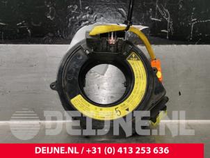 Used Airbag clock spring Toyota HiAce II 2.5 D4-D 95 Kat. Price € 42,35 Inclusive VAT offered by van Deijne Onderdelen Uden B.V.