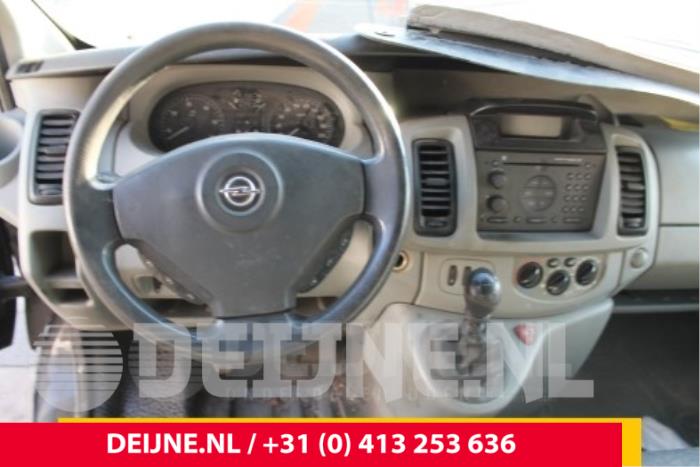 Begagnade Innerdisplay Opel Vivaro Pris € 18,15 Inklusive moms erbjuds av van Deijne Onderdelen Uden B.V.