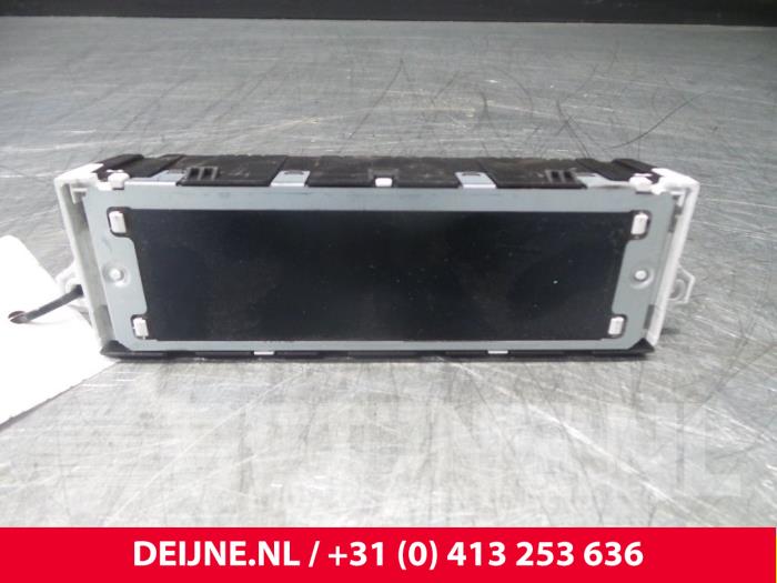 Begagnade Innerdisplay Peugeot 308 (4A/C) 1.6 HDi 16V FAP Pris € 60,00 Marginaltabell erbjuds av van Deijne Onderdelen Uden B.V.