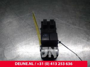 Used Electric window switch Nissan NV 200 Evalia (M20M) Price on request offered by van Deijne Onderdelen Uden B.V.