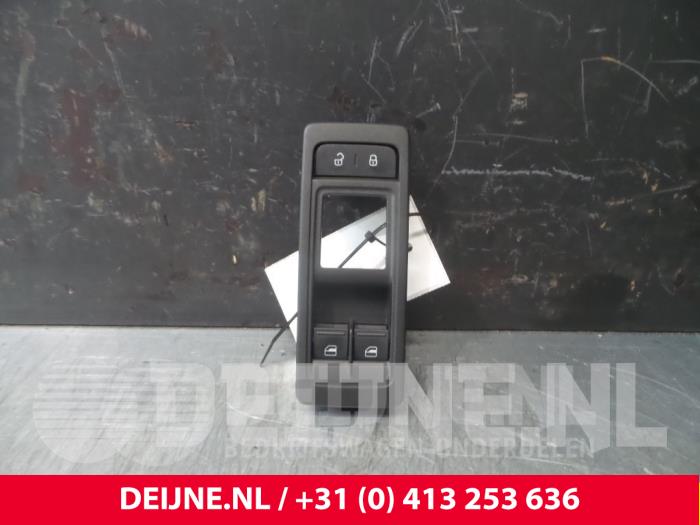 Multi-functional window switch from a Volkswagen Transporter/Caravelle T6  2016