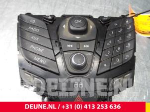 Used Radio control panel Ford Fiesta Price € 20,00 Margin scheme offered by van Deijne Onderdelen Uden B.V.