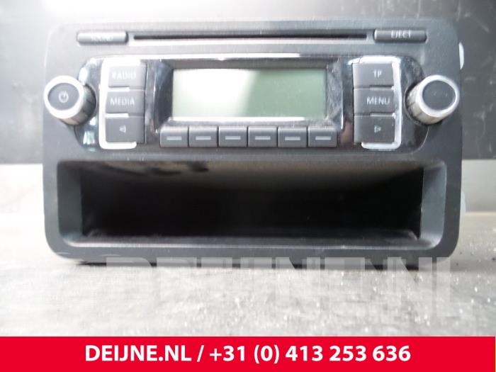 Radio z Volkswagen Caddy 2009
